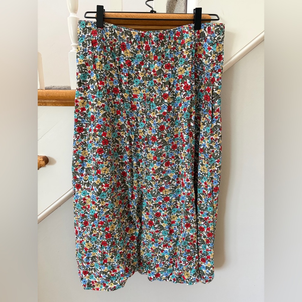 LOFT Maxi Skirt in Red, Blue, Yellow and Green Floral